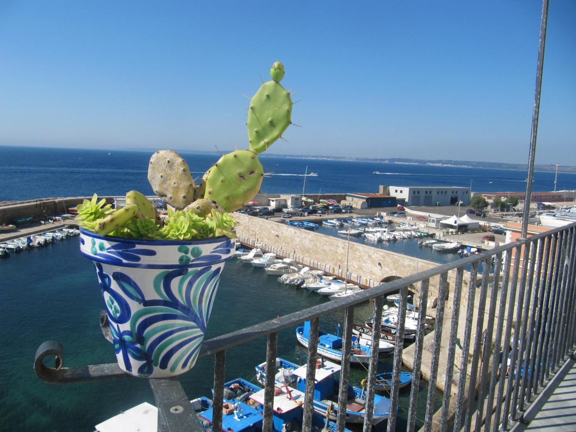 4 Balconi House-San Gregorio Palazzo Unico Vista Mare Villa Gallipoli Eksteriør bilde